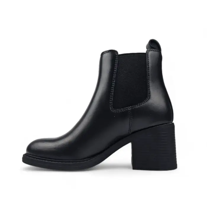 Varsity - Women's Block Heel Leather Chelsea Boots - Image 3