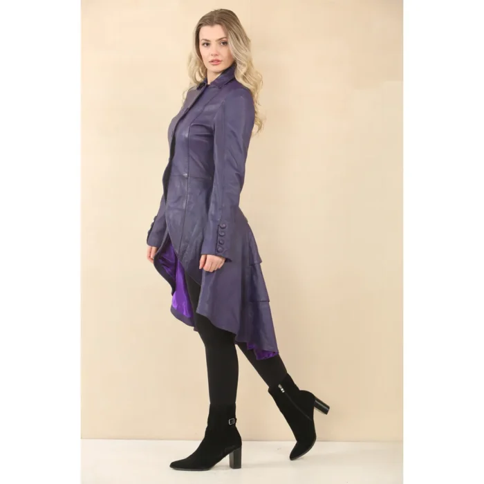 Women's Gothic Full Length Victorian Leather Coat - Image 17